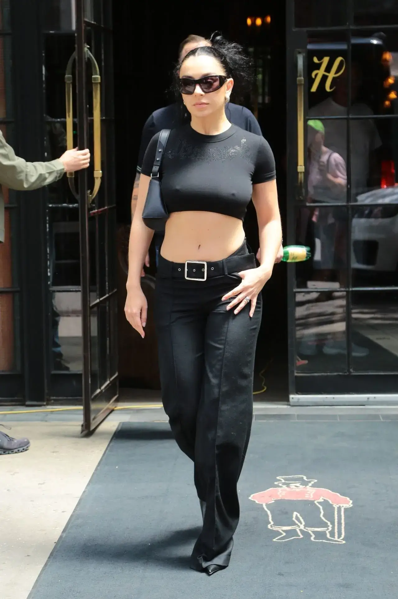 English singer Charli XCX Photoshoot in New York Streets